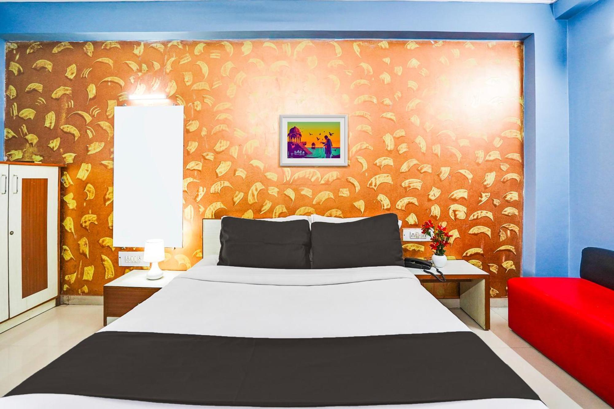 Hotel O Vibrant Residency 아흐메다바드 외부 사진